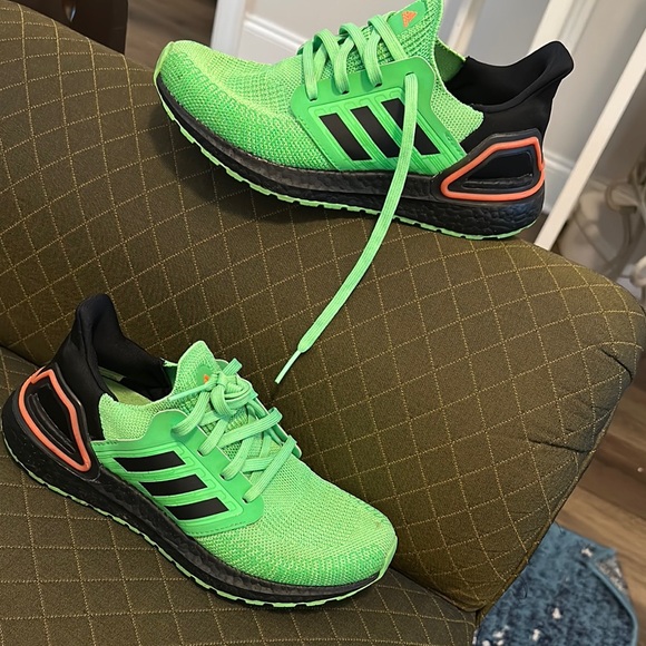 Adidas Kids Green Running Shoes ULTRABOOST 20 RUNNING SHOES JUNIOR